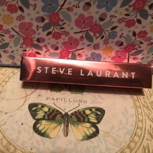 Steve Laurant Lipglosh